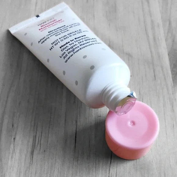 SOLD HanHoo DermaFix Blemish Moisturizer Acne Treatment Green Tea Calamine 15ml - Picture 4 of 4